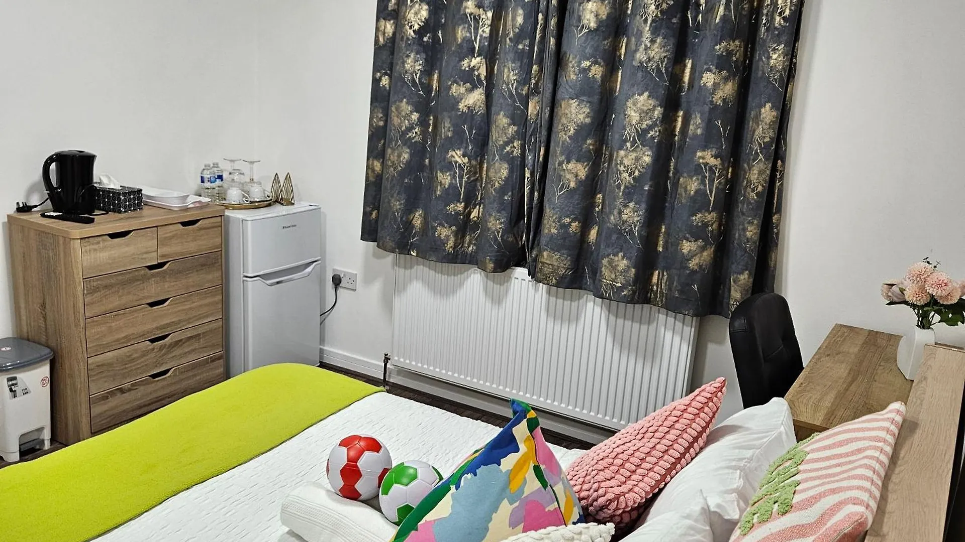 London Heathrow Sleephouse Lägenhet Cranford 0*,